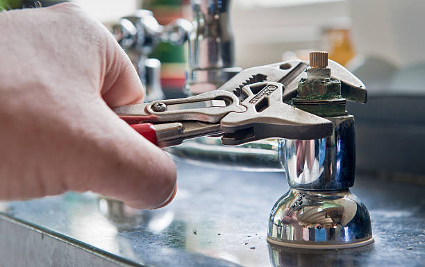 Best Sewage cleanup and water damage restoration  in Country Clu, MO